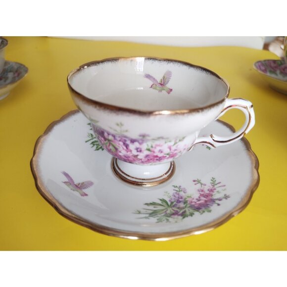 Rosina Tea cup and Saucer, Floral Bouquet with bird, Gold Accents England - Picture 15 of 15